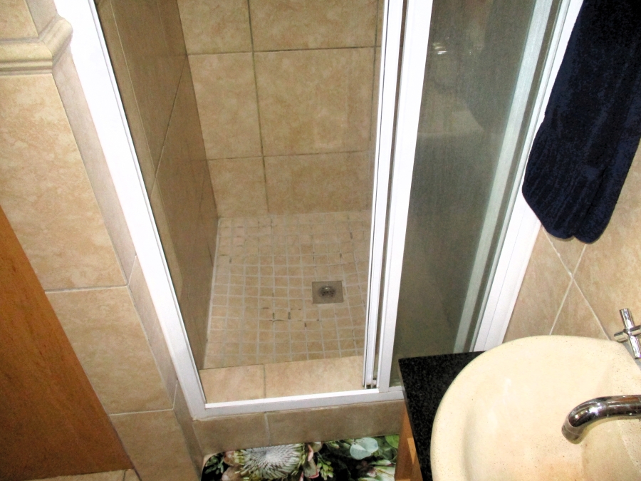 To Let 2 Bedroom Property for Rent in Strand North Western Cape